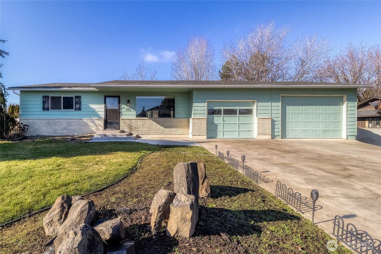 365 Highland Park Drive - Photo 1
