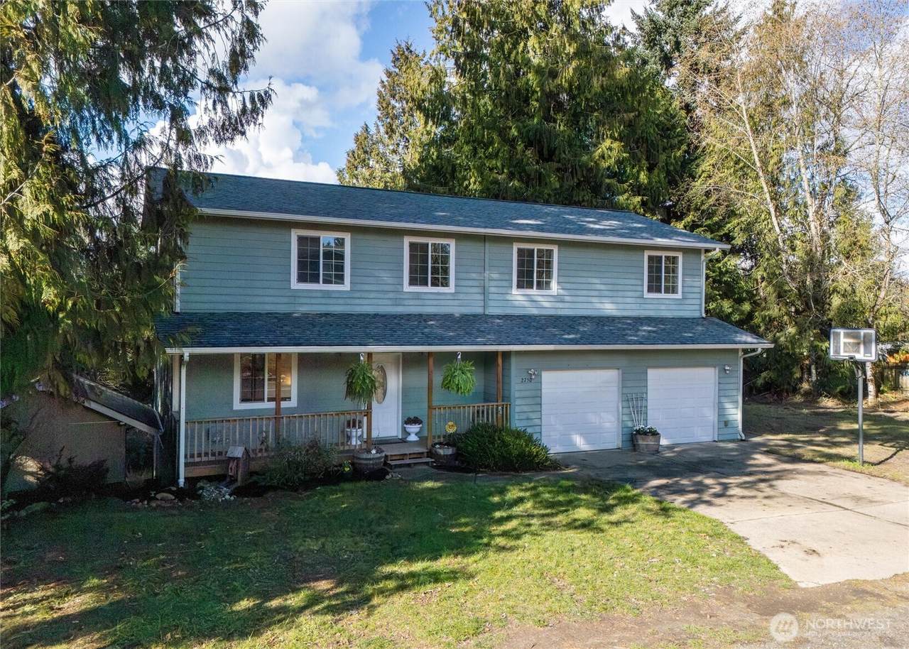 2750 California Avenue - Photo 1