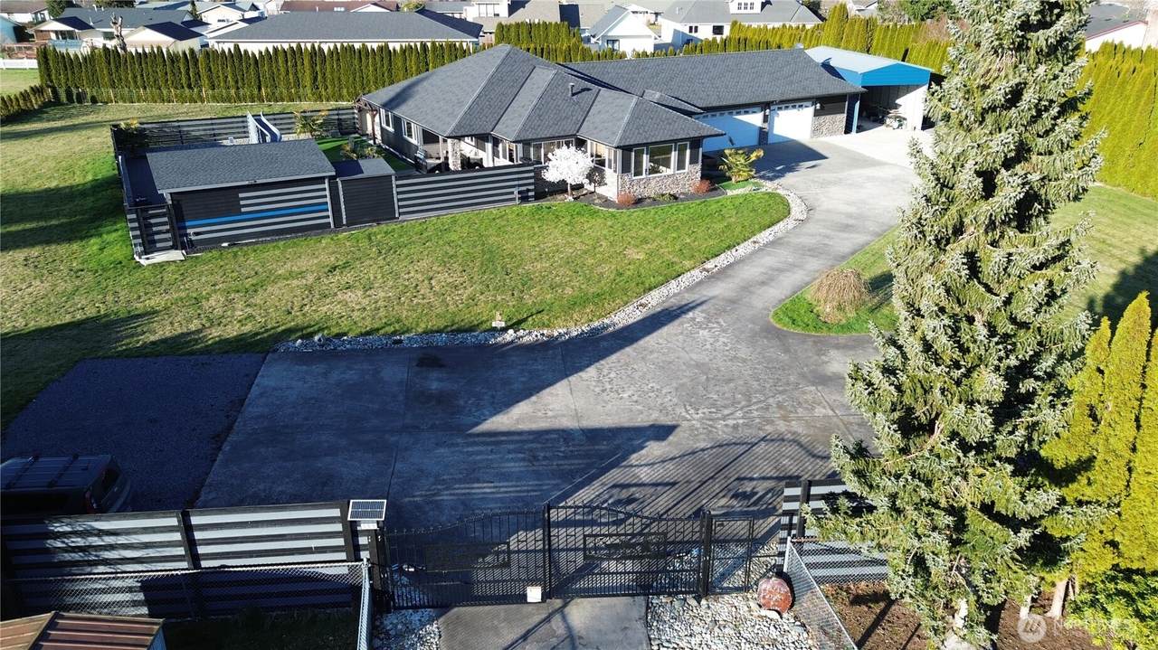 500 Briza Lane - Photo 1
