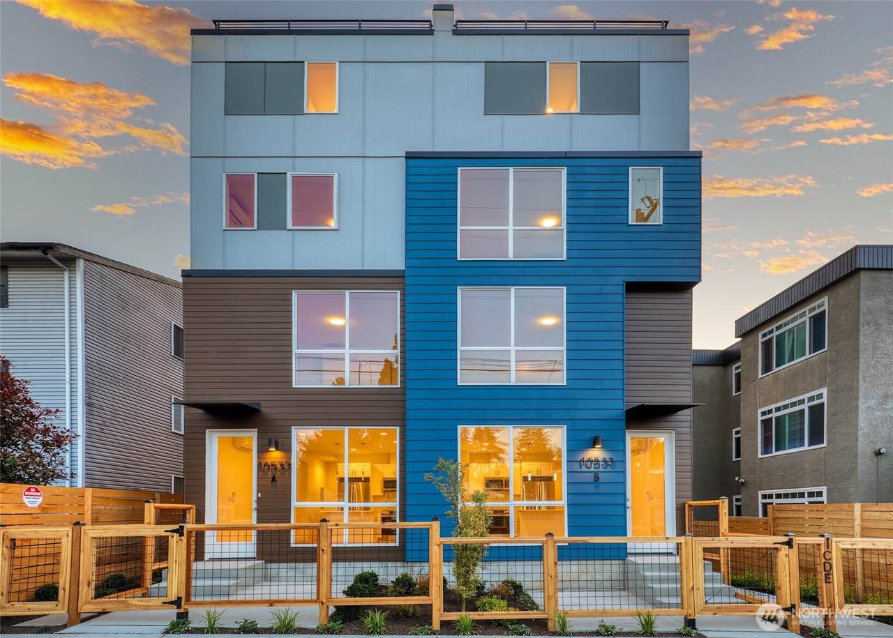 10533 E Stone Avenue - Photo 1