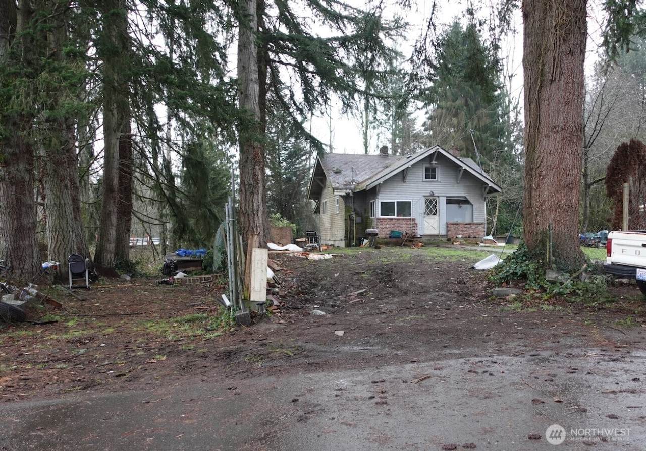 2427 Lake Stevens Rd - Photo 1