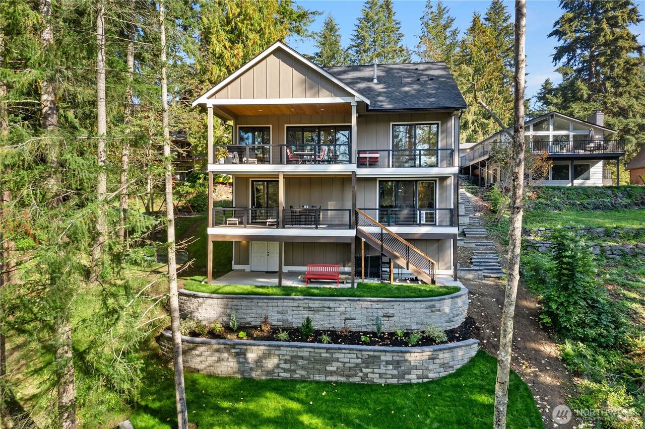 4804 Tapps Drive - Photo 1