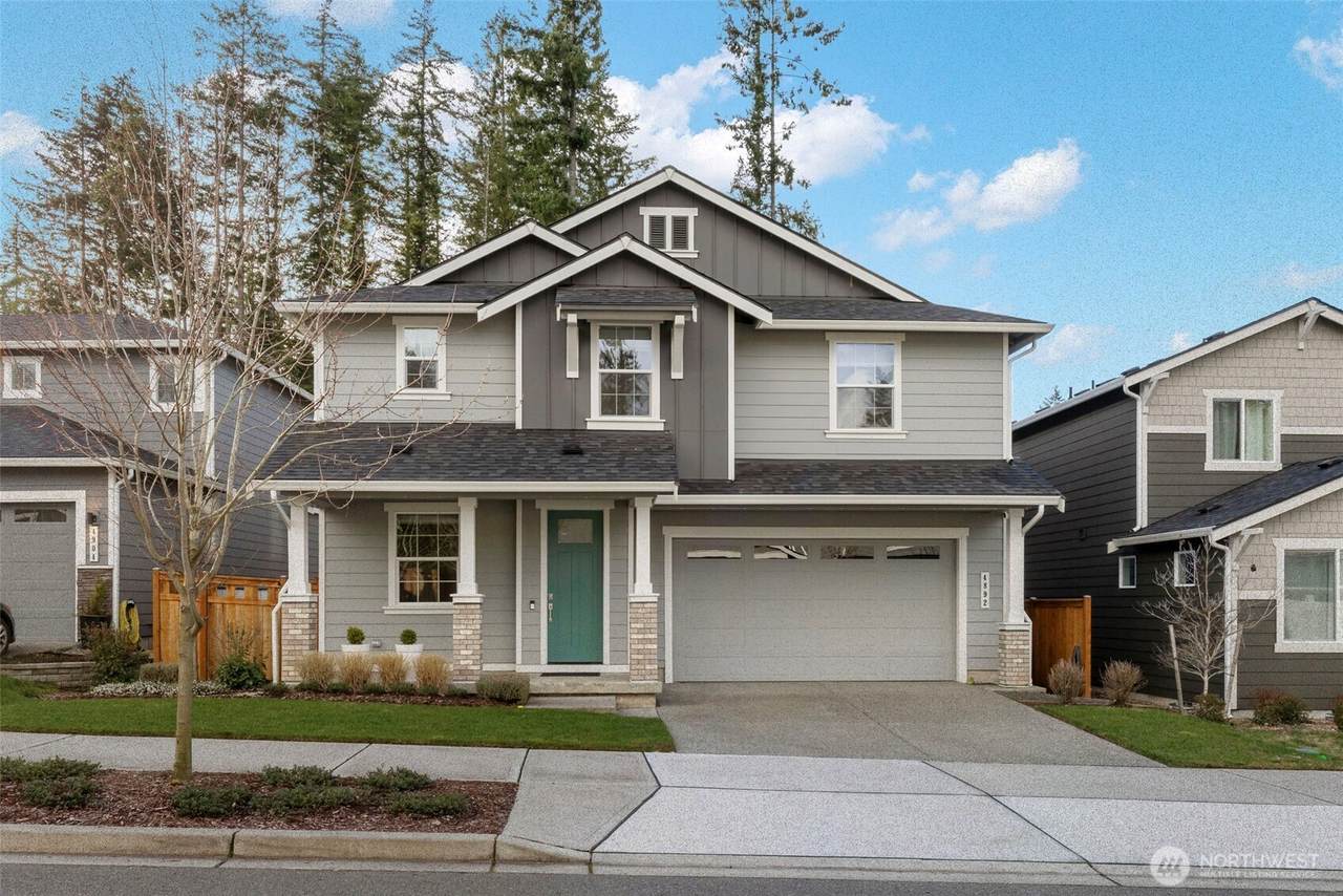 4892 Amherst Way - Photo 1