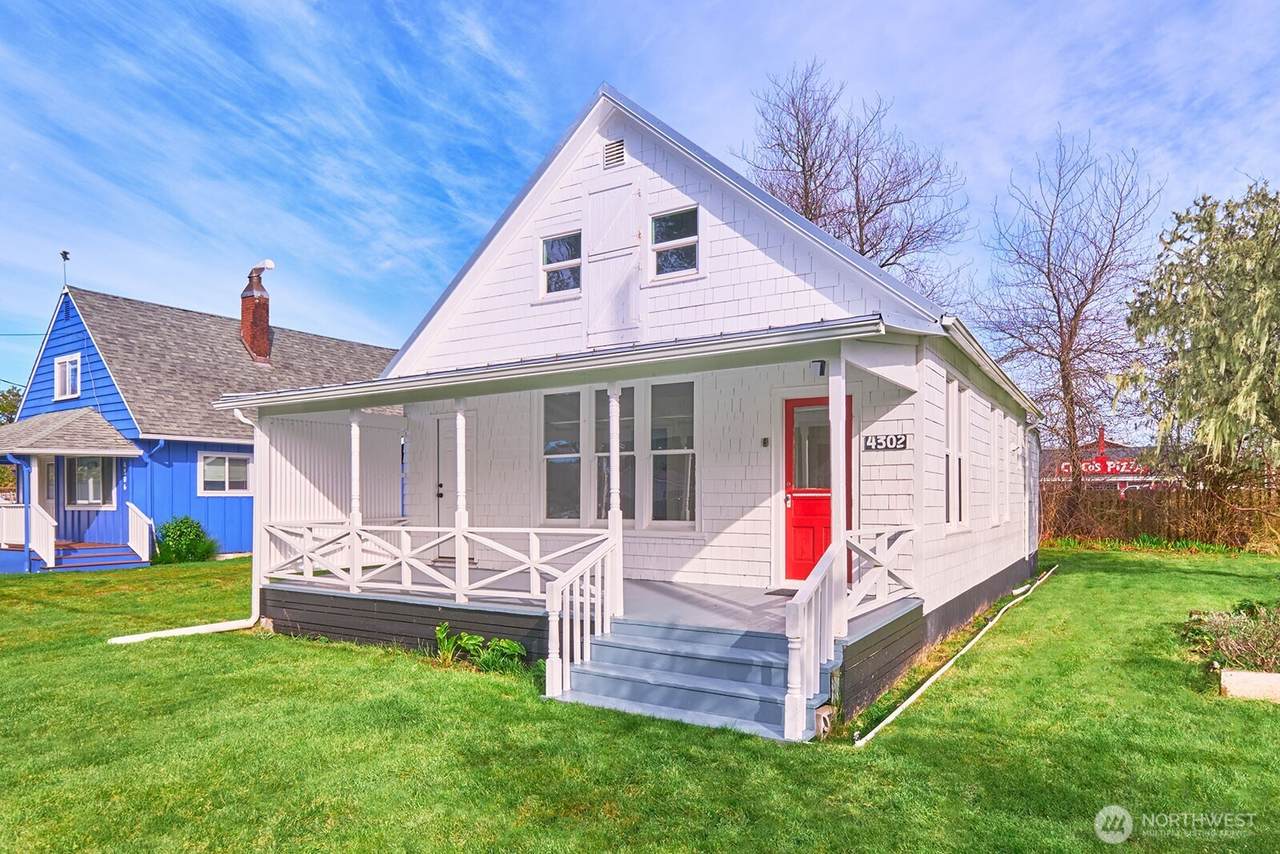 4302 L Place - Photo 1