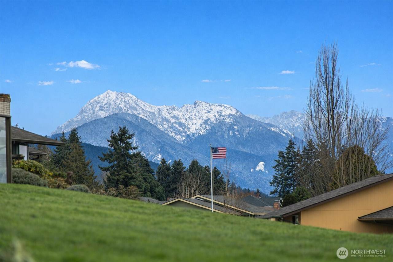 https://bt-photos.global.ssl.fastly.net/nwmls/1280_boomver_1_2482956-1.jpg