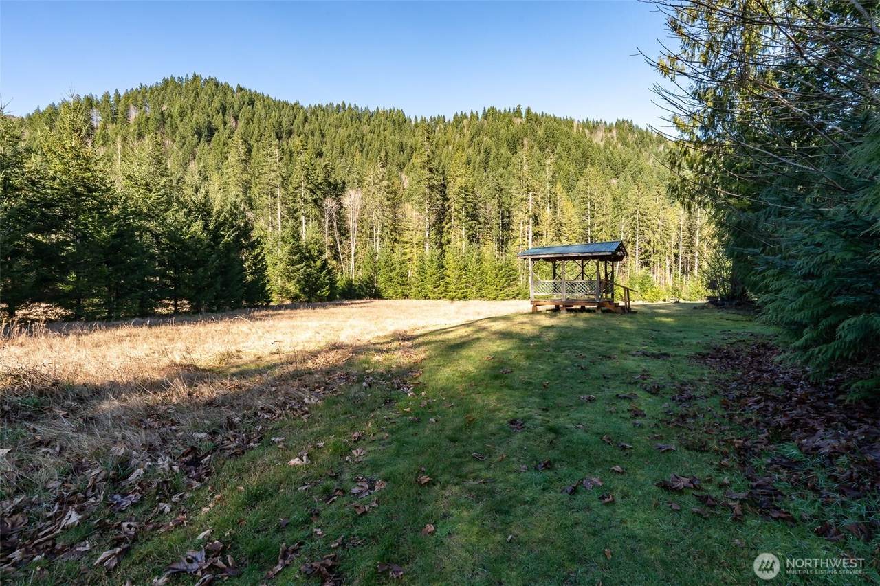 235439 Hwy 101 - Photo 1