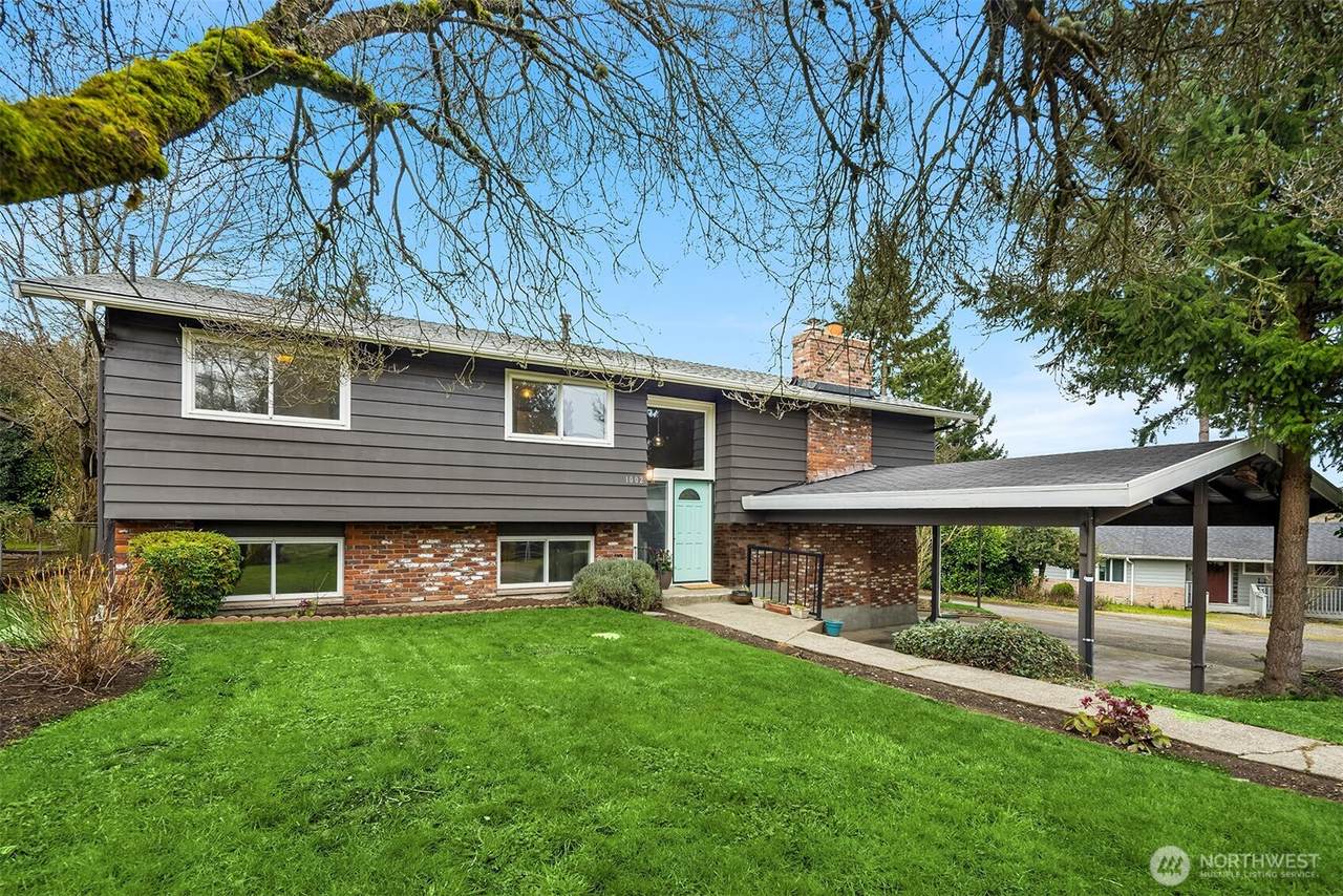 1002 194th Street - Photo 1