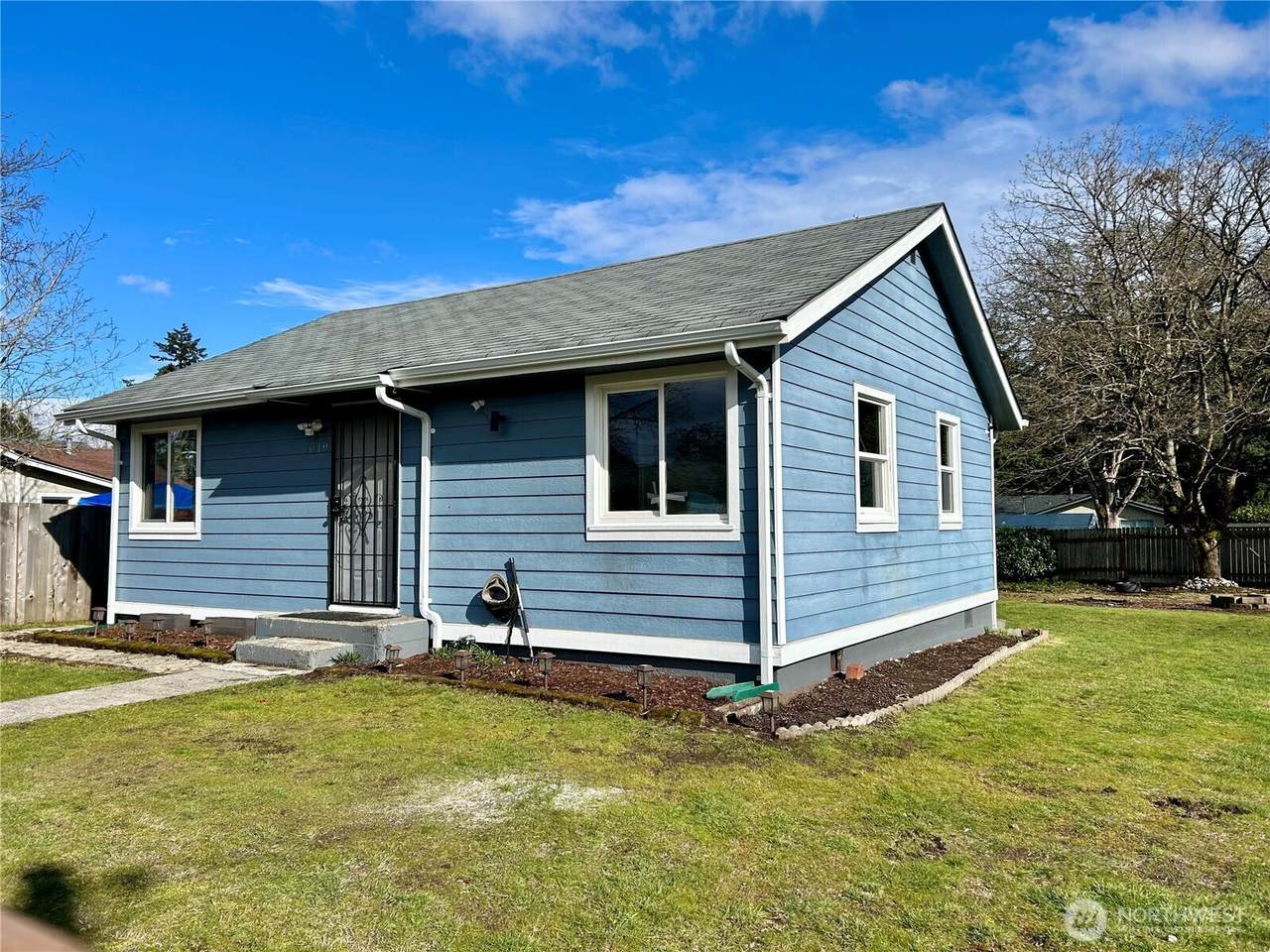 7019 Prospect Street - Photo 1