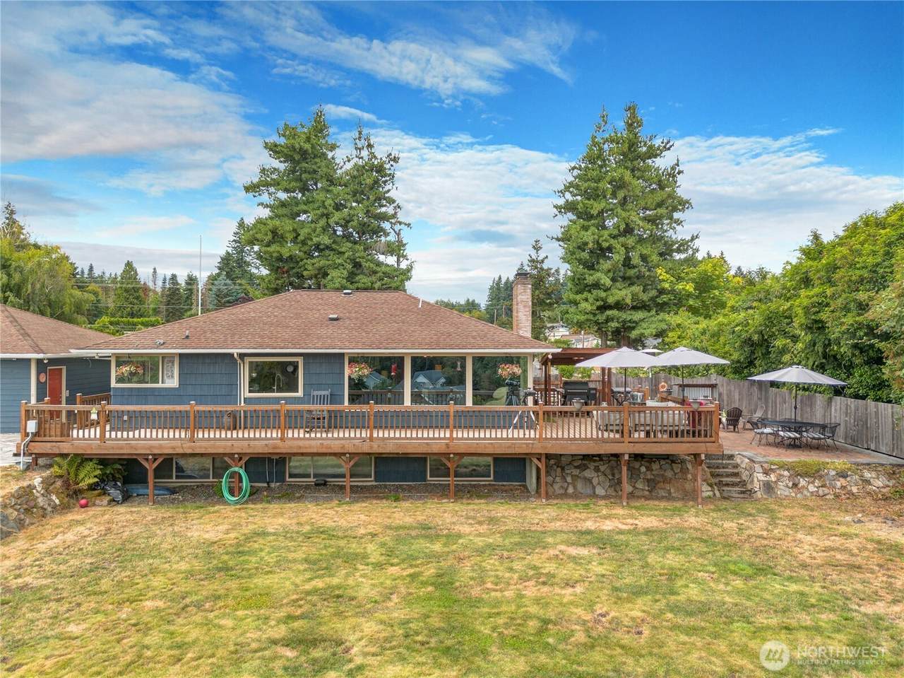 8603 Woodland Avenue - Photo 1