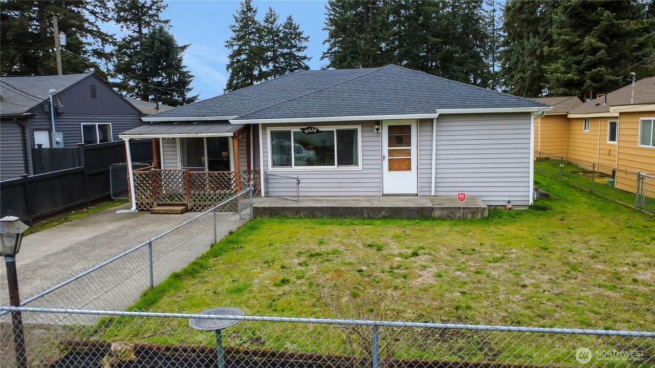 10628 20th Avenue - Photo 1