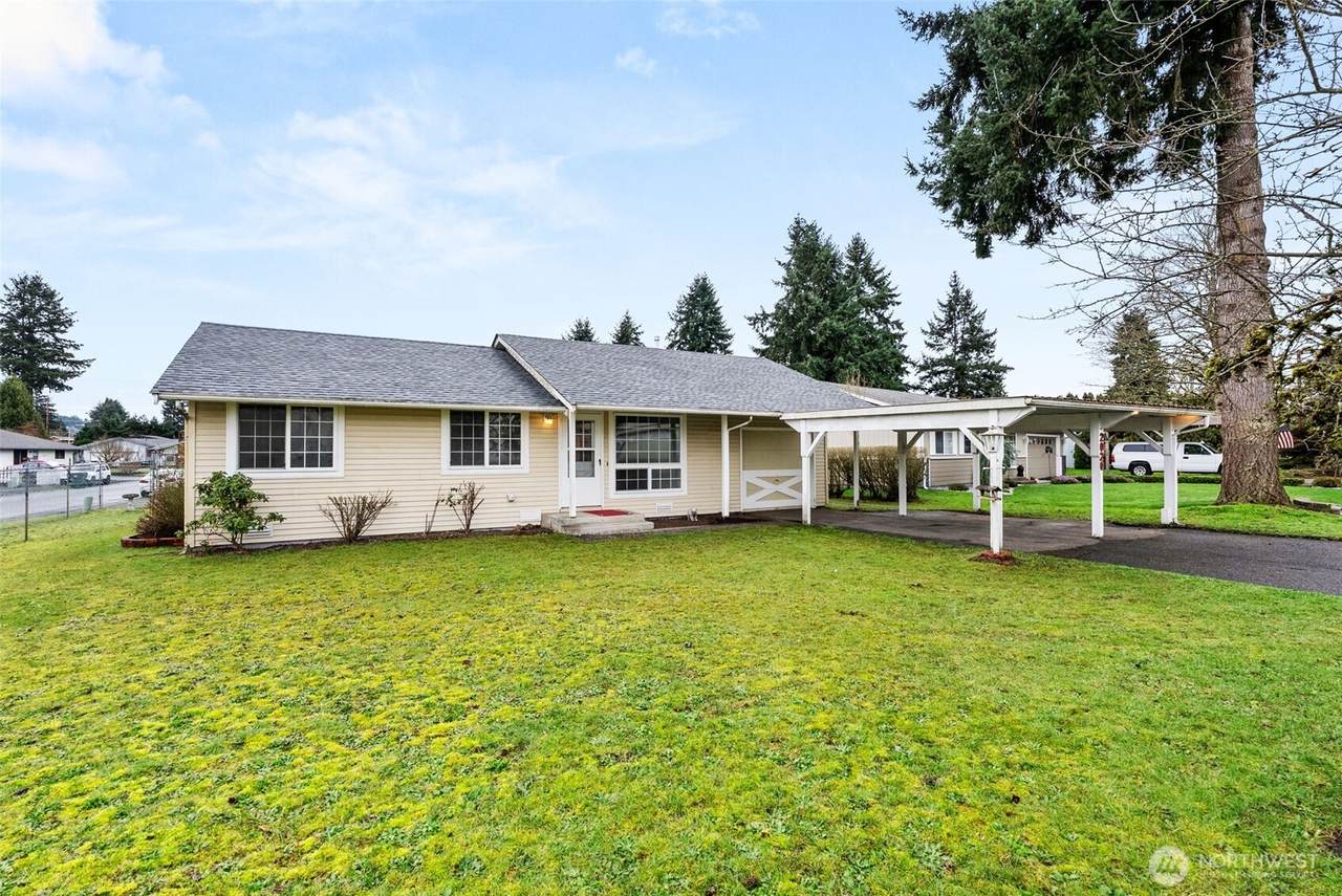 2020 Sandra Avenue - Photo 1