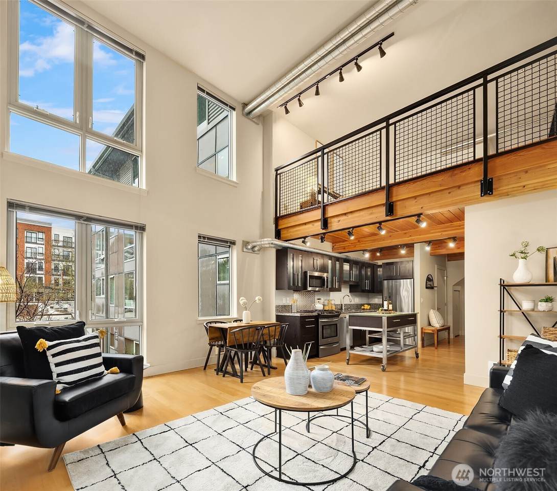 530 Broadway - Photo 1