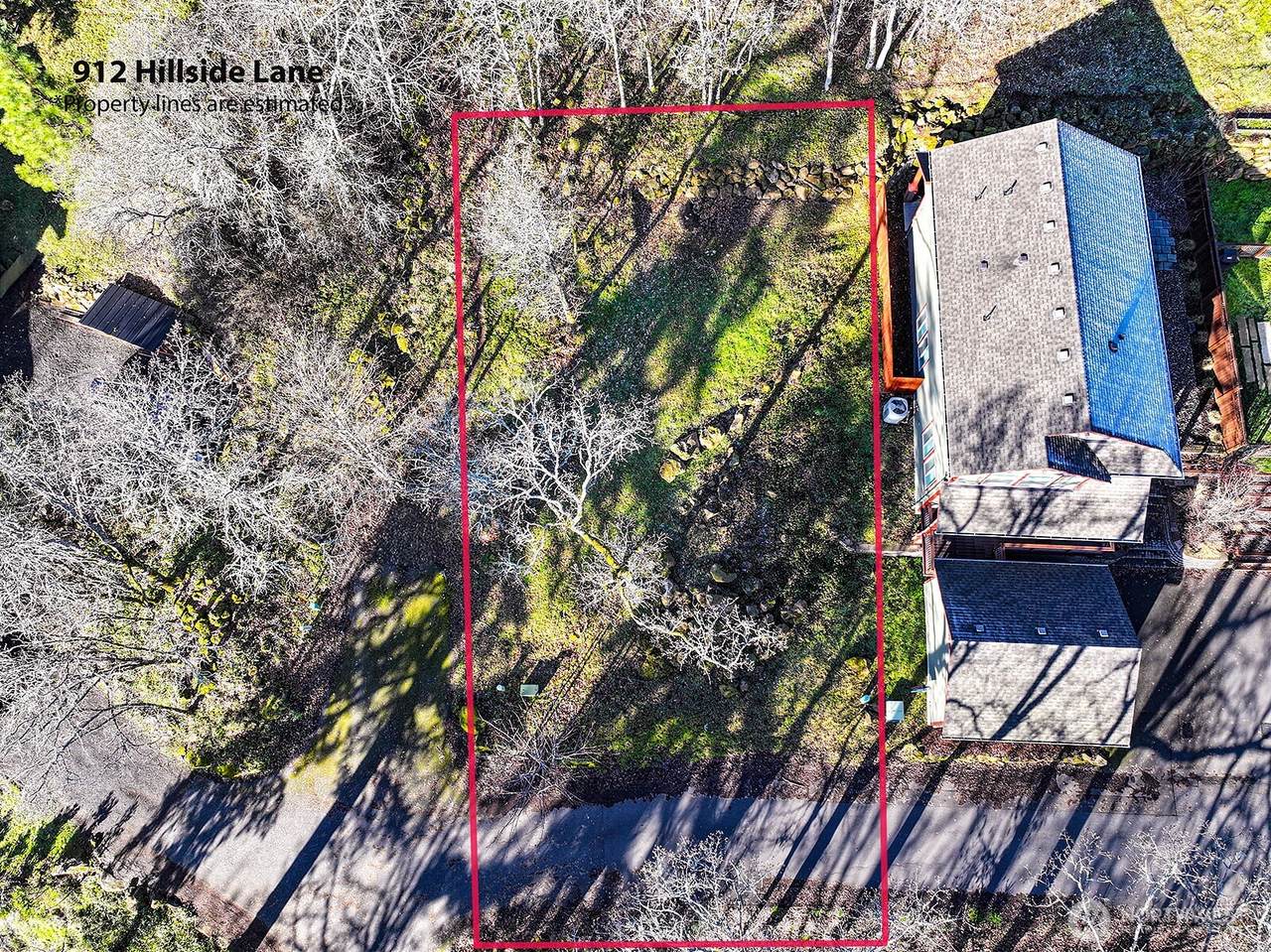 912 Hillside Lane - Photo 1