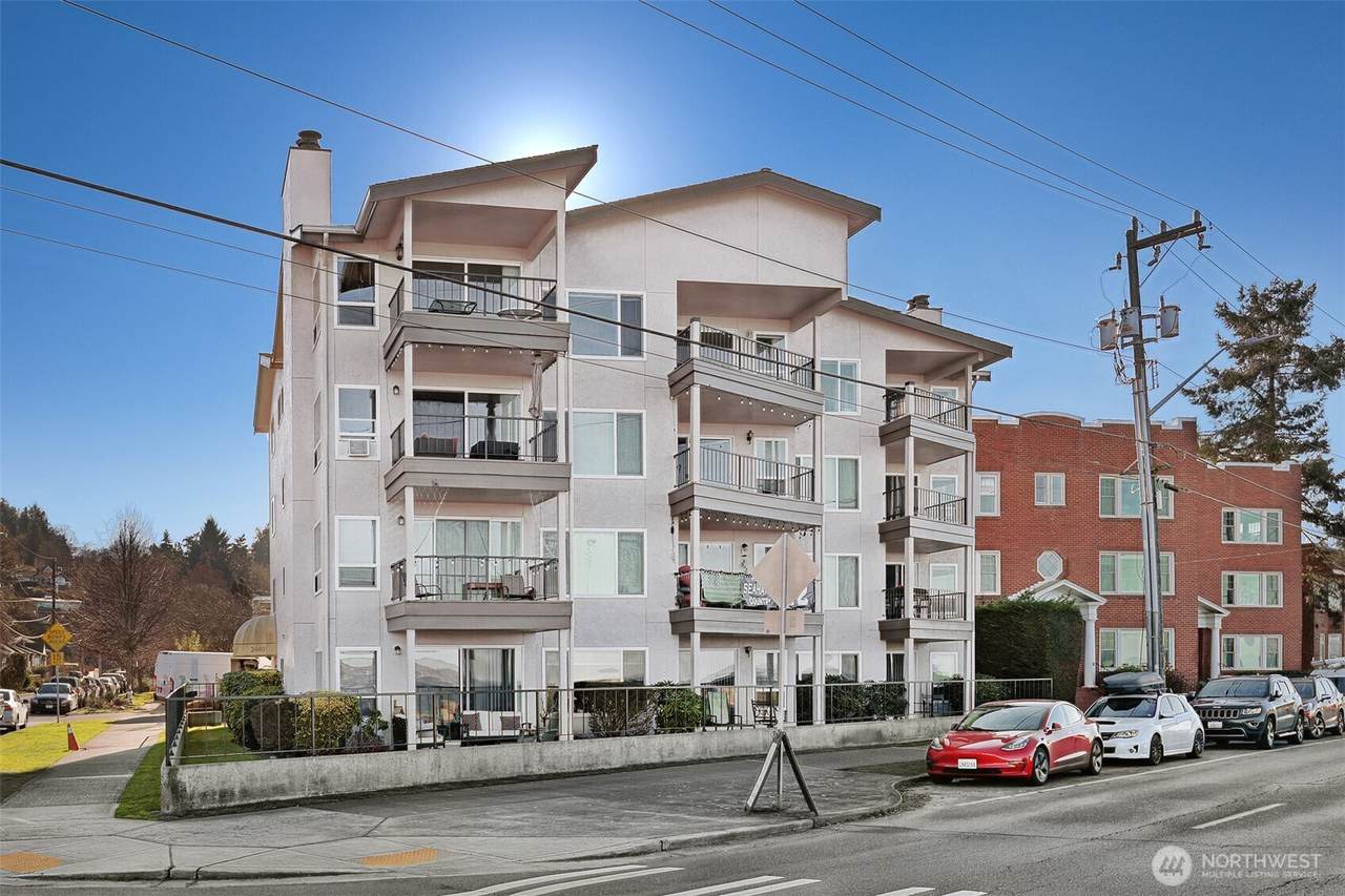 2440 Alki Avenue - Photo 1