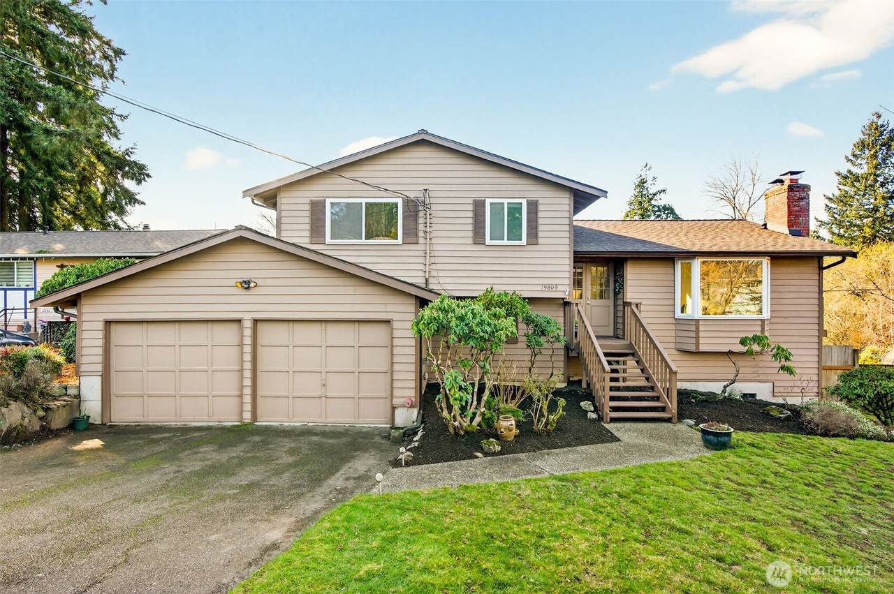 19809 Ashworth Avenue - Photo 1