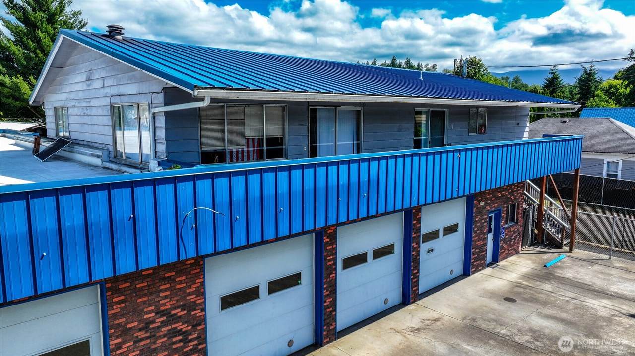 609 Main Street - Photo 1