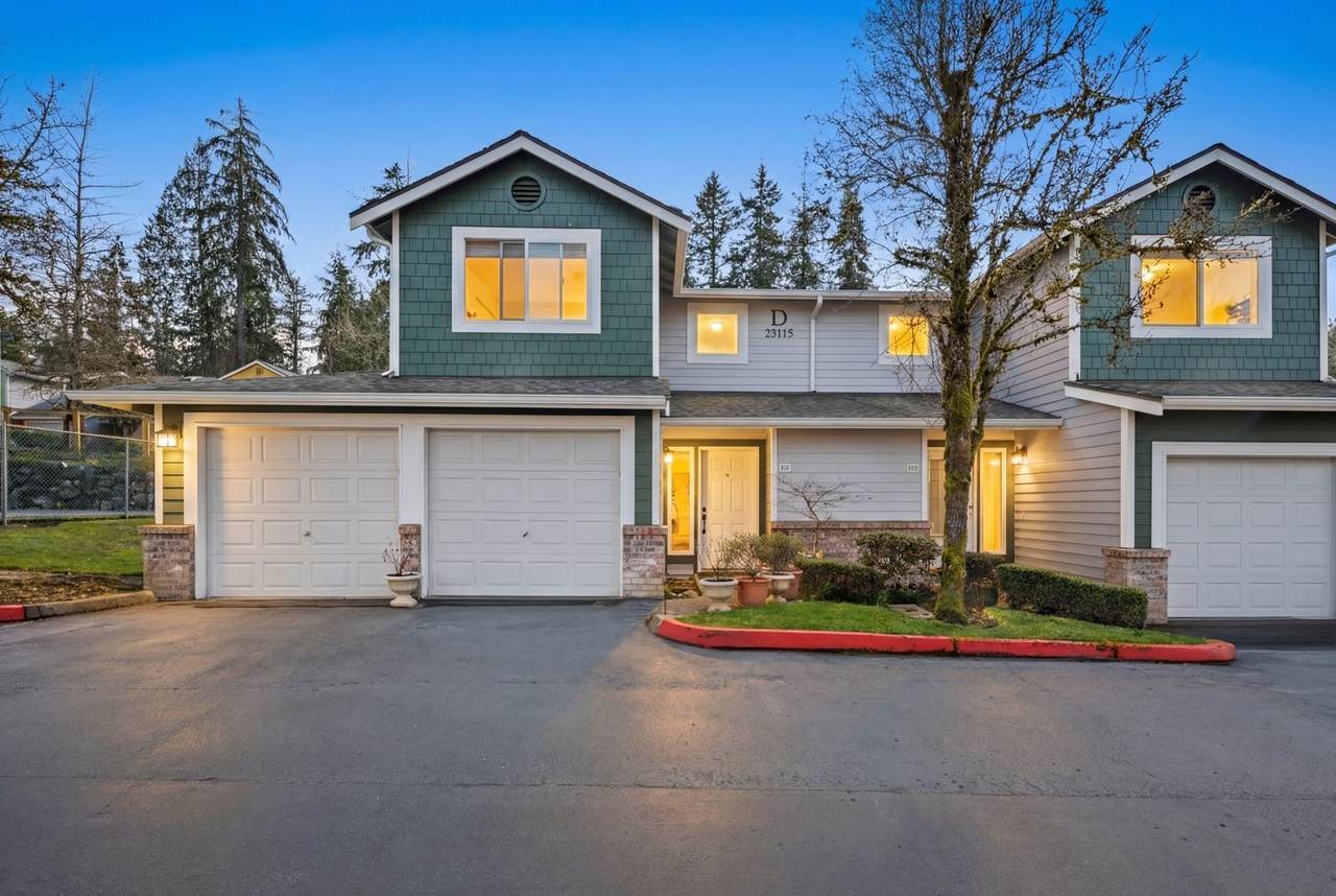 23115 15 Avenue - Photo 1