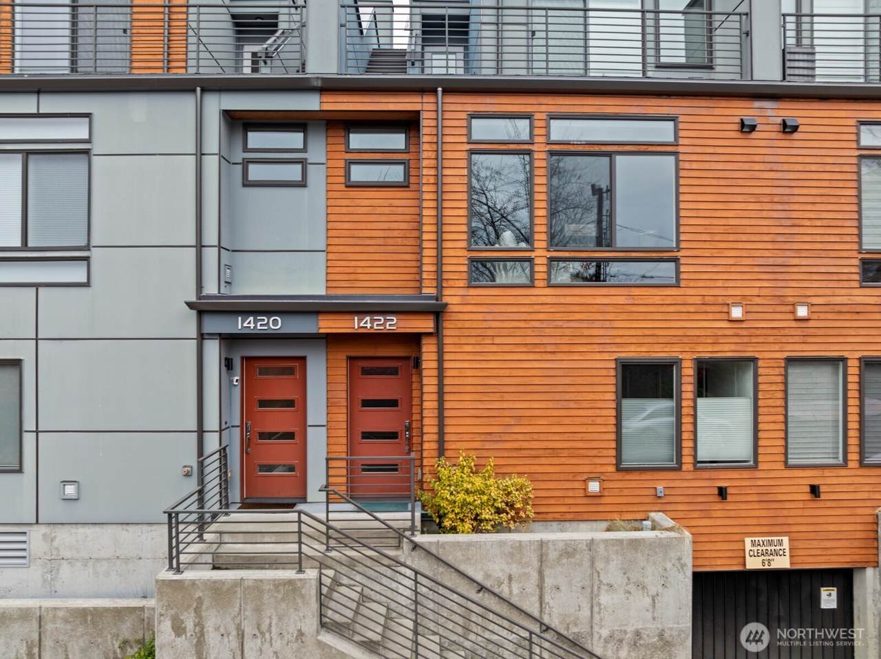 1422 Cherry St - Photo 1