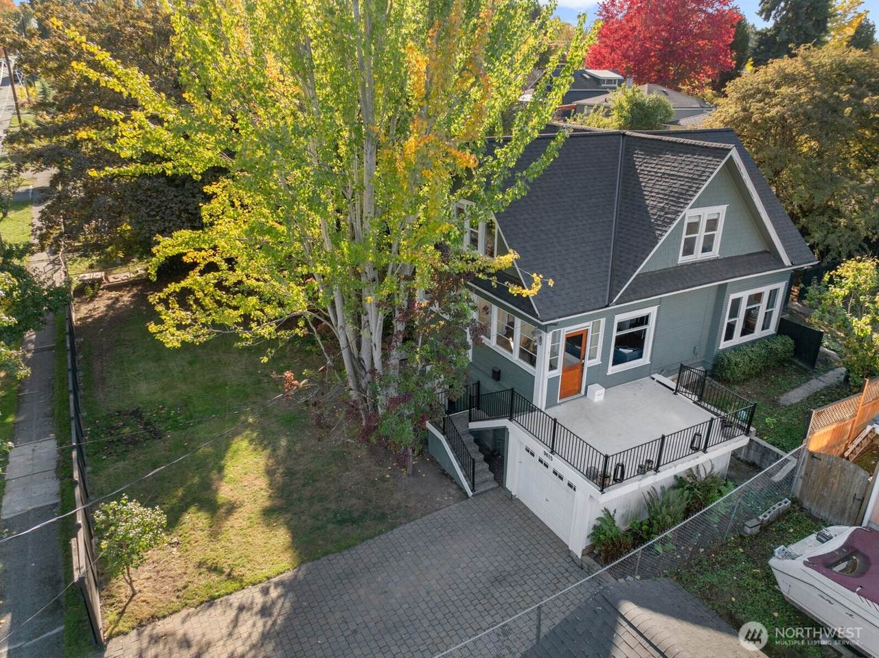 9615 57th Avenue - Photo 1