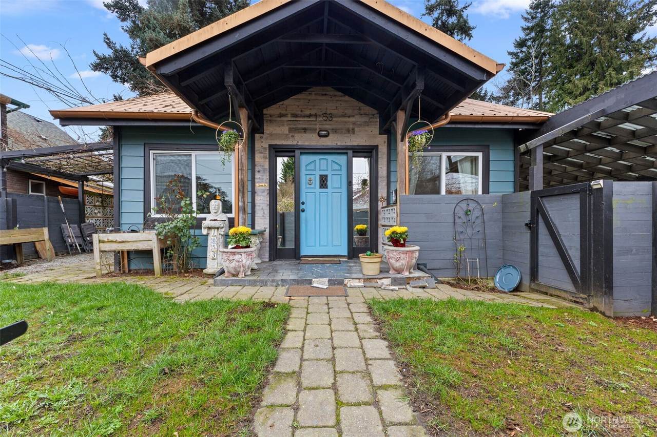 1053 Southern Street - Photo 1