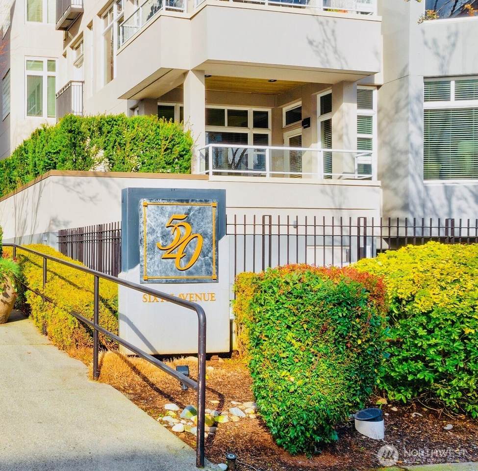 520 6th Avenue - Photo 1