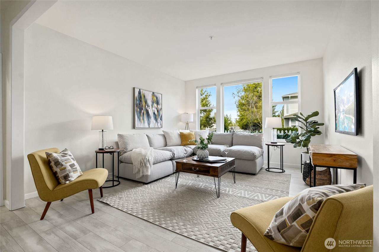 22527 38th Terrace - Photo 1