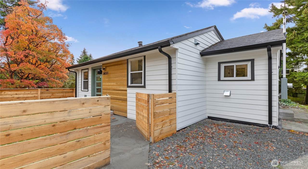 14321 Interlake Avenue - Photo 1