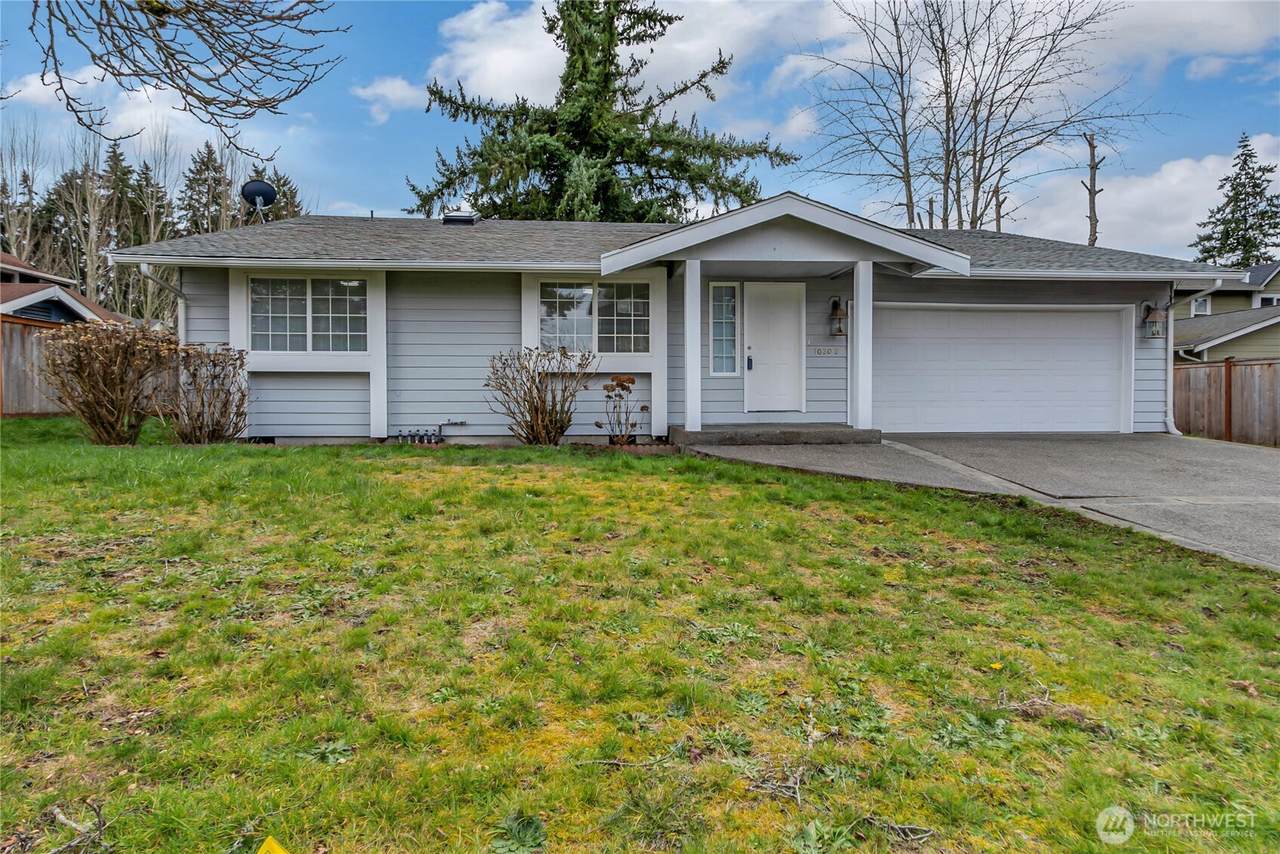 10202 98th Street - Photo 1