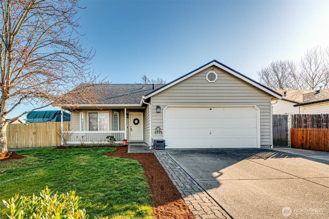 16413 80th Street - Photo 1