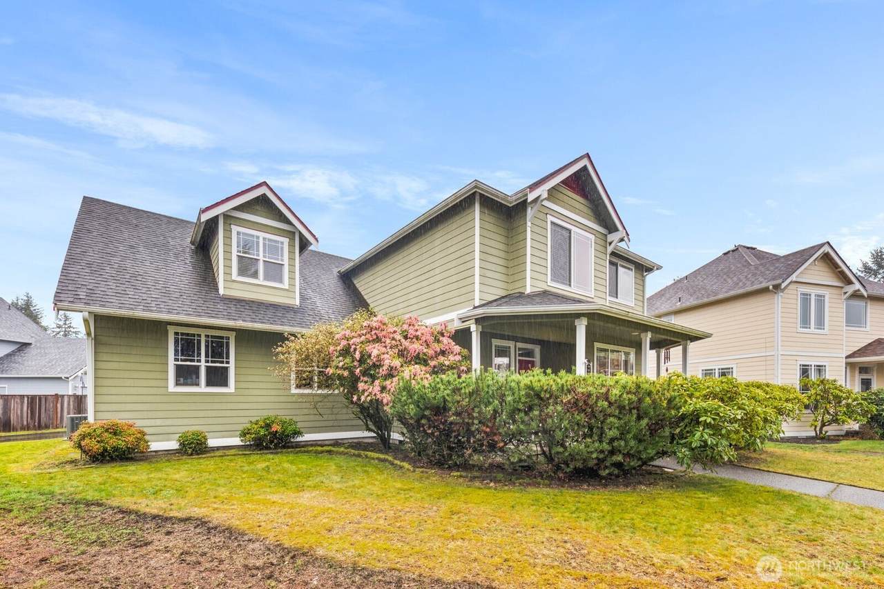 1424 Latham Court - Photo 1