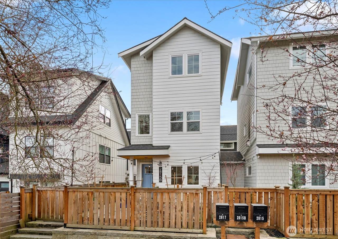 2815 Denny Way - Photo 1