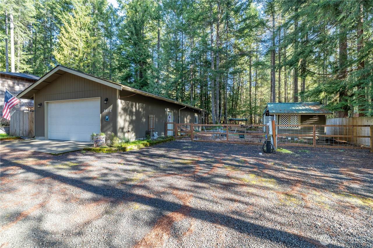 81 Duckabush Drive - Photo 1