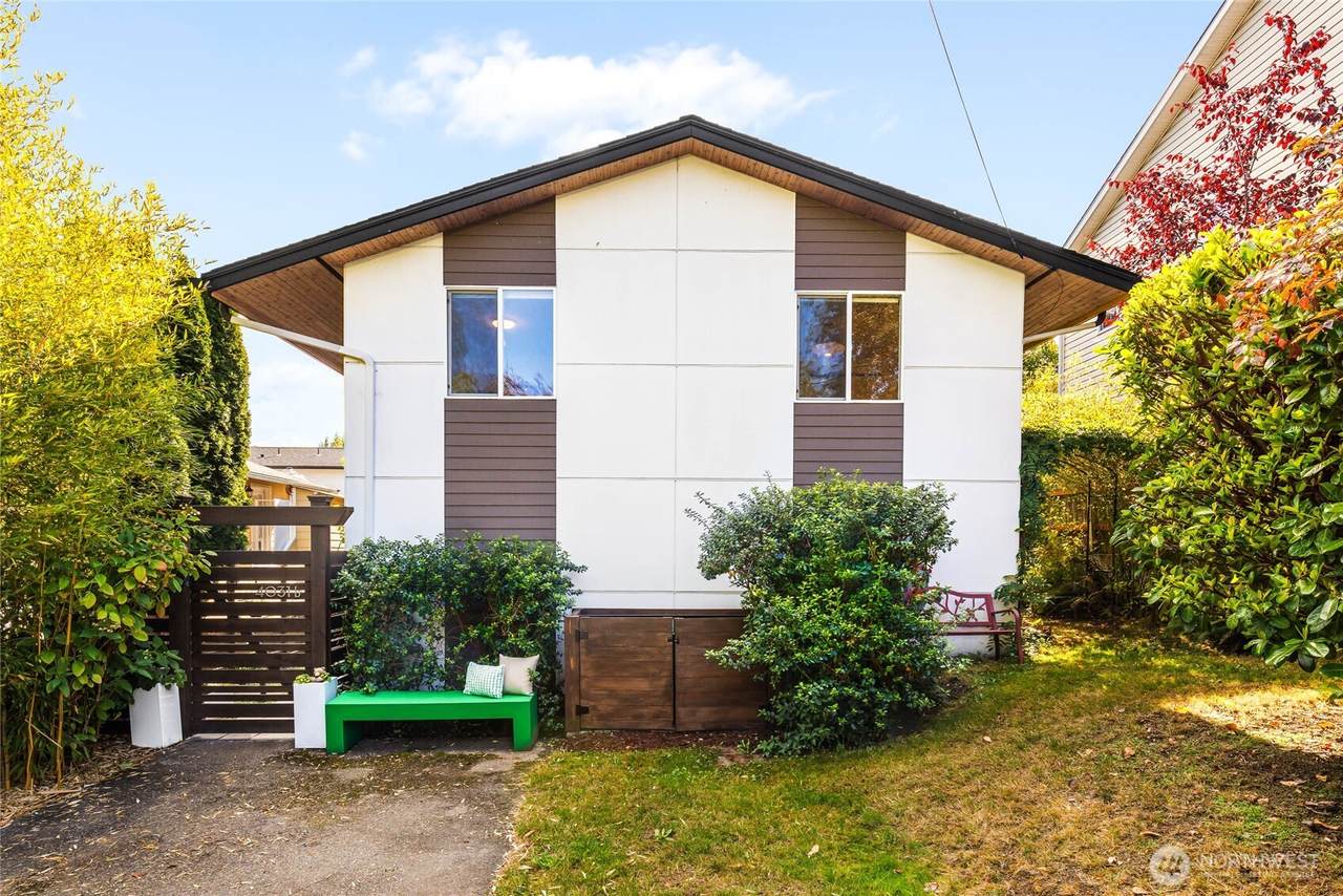 4031 30th Avenue - Photo 1
