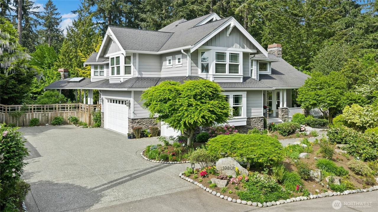 10806 16th Street - Photo 1