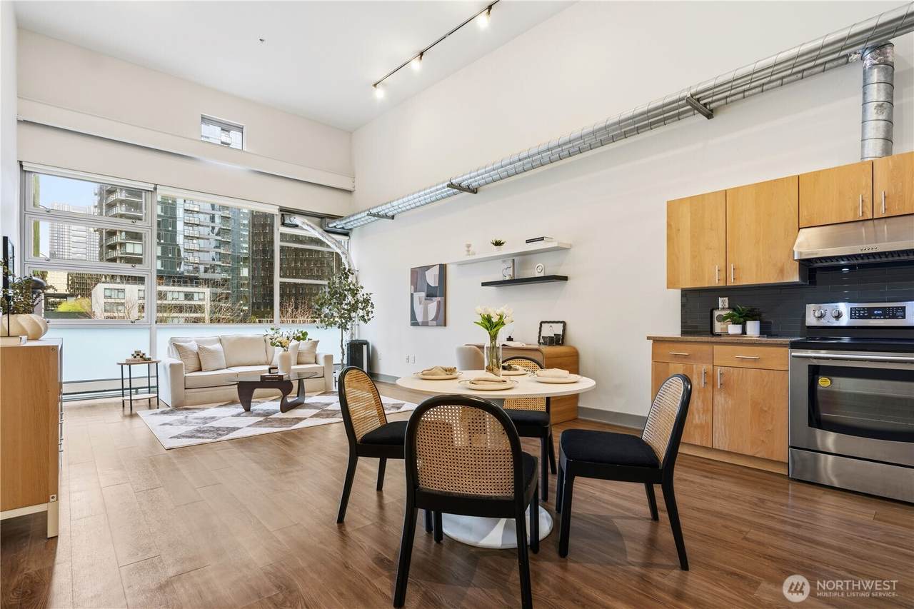 2015 Terry Avenue - Photo 1