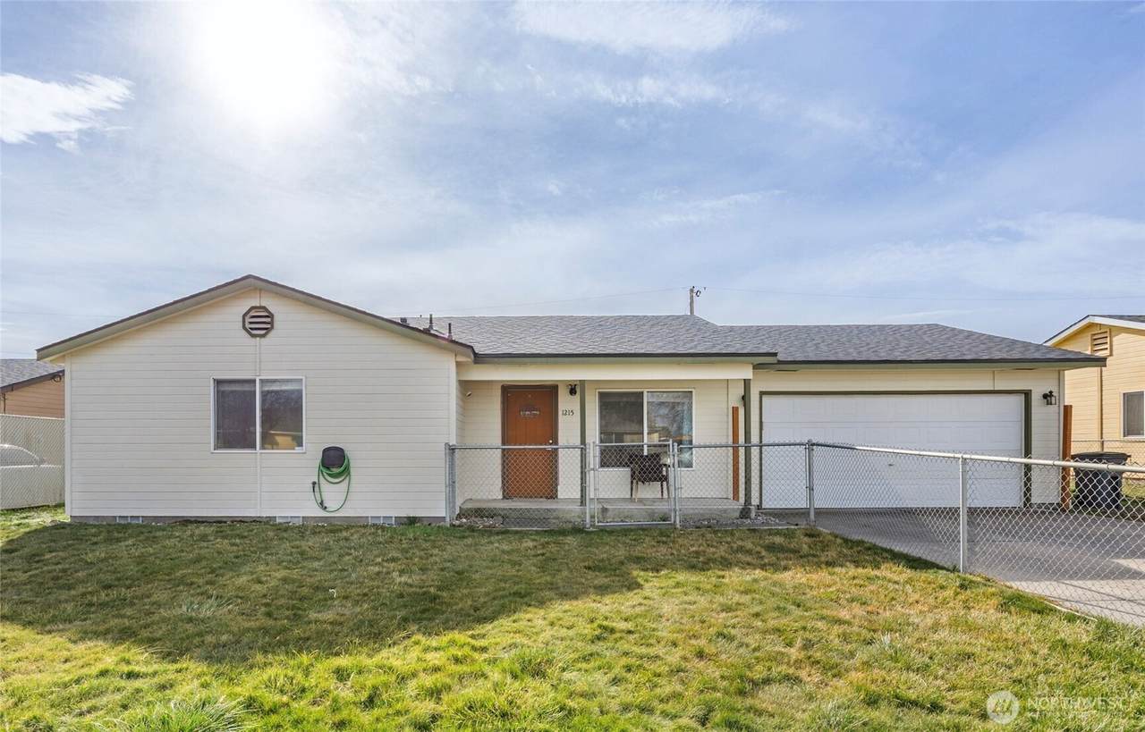 1215 Lowry St - Photo 1