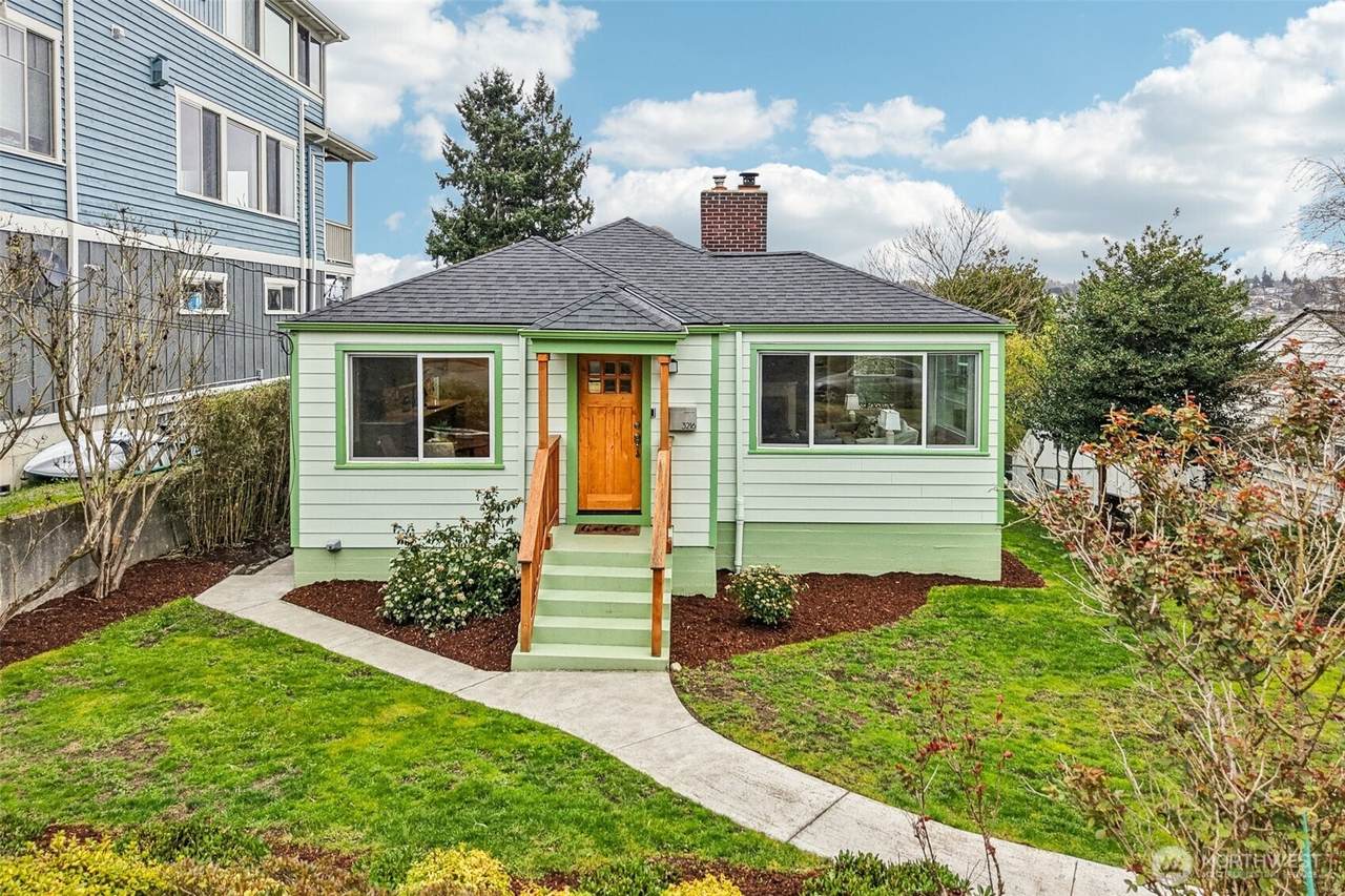 3216 24th Avenue - Photo 1