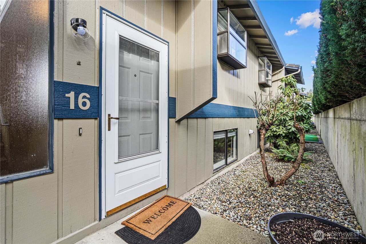 110 19th Avenue - Photo 1