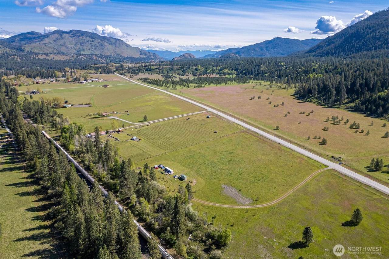 3321 Hwy 25 - Photo 1