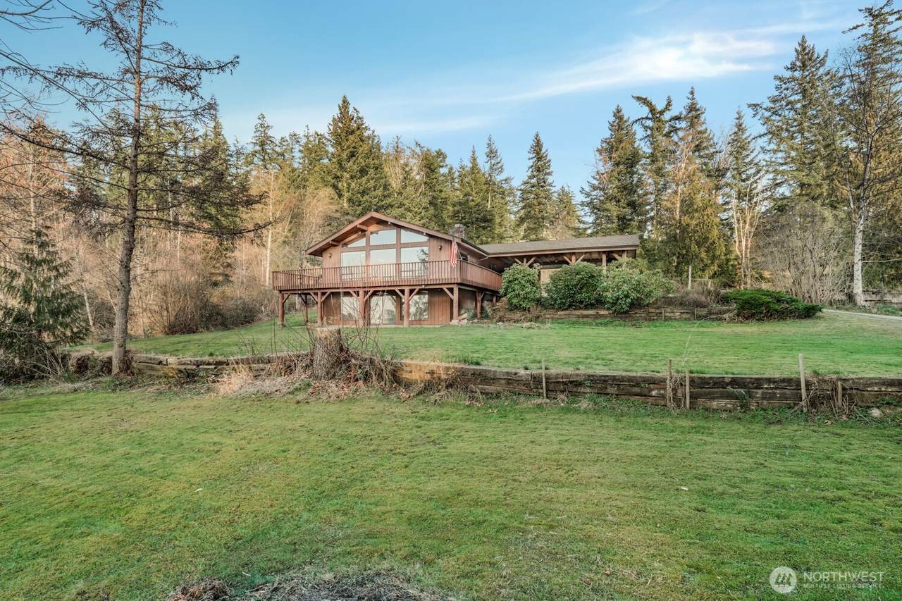 8388 Pass Road - Photo 1