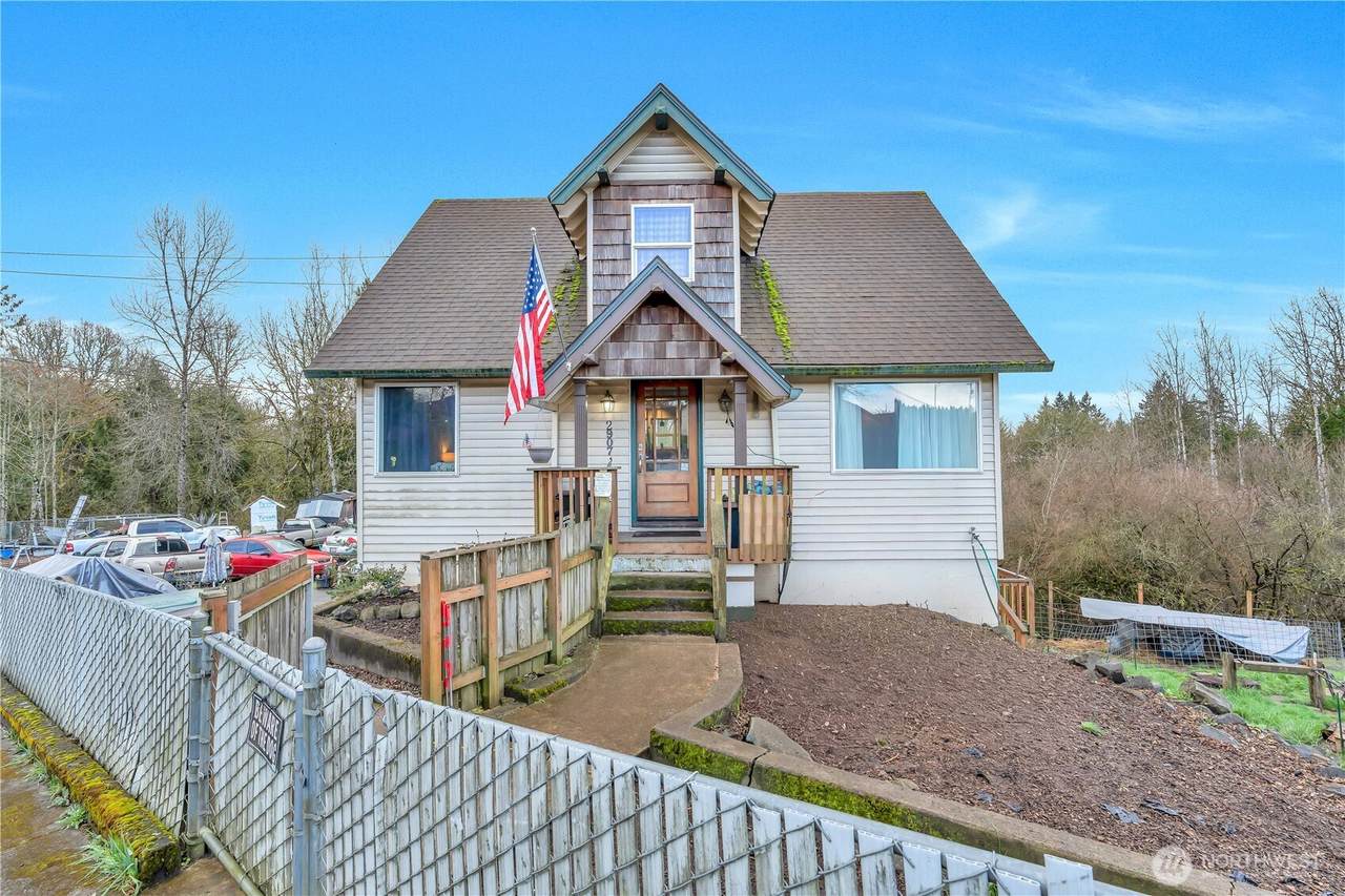 2907 Columbia Heights Road - Photo 1