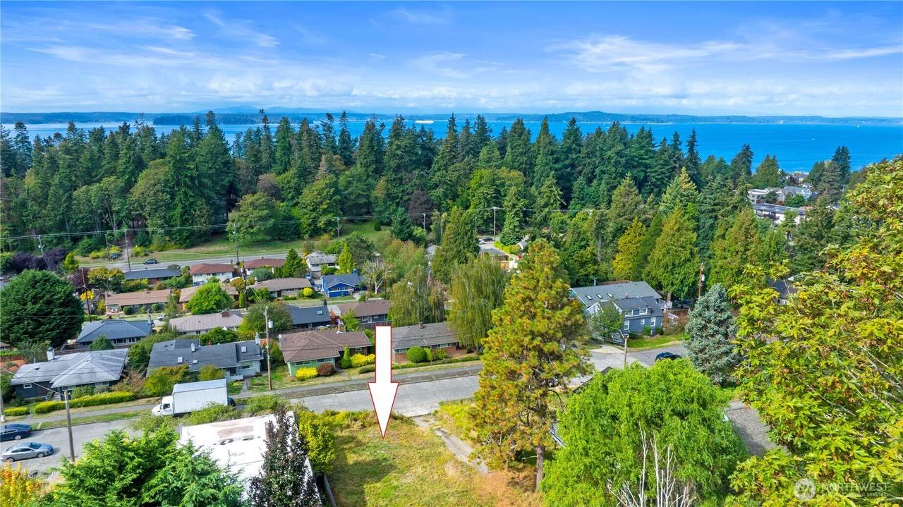 7558 45th Avenue - Photo 1
