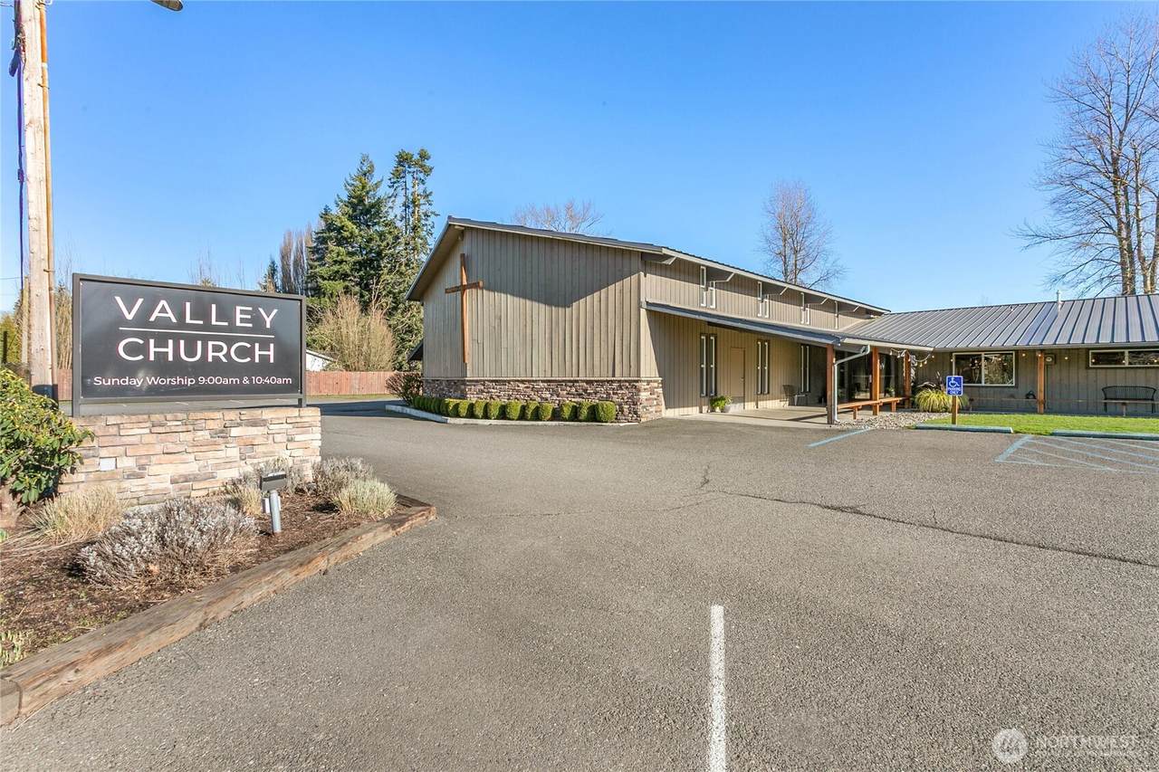904 Nooksack Avenue - Photo 1
