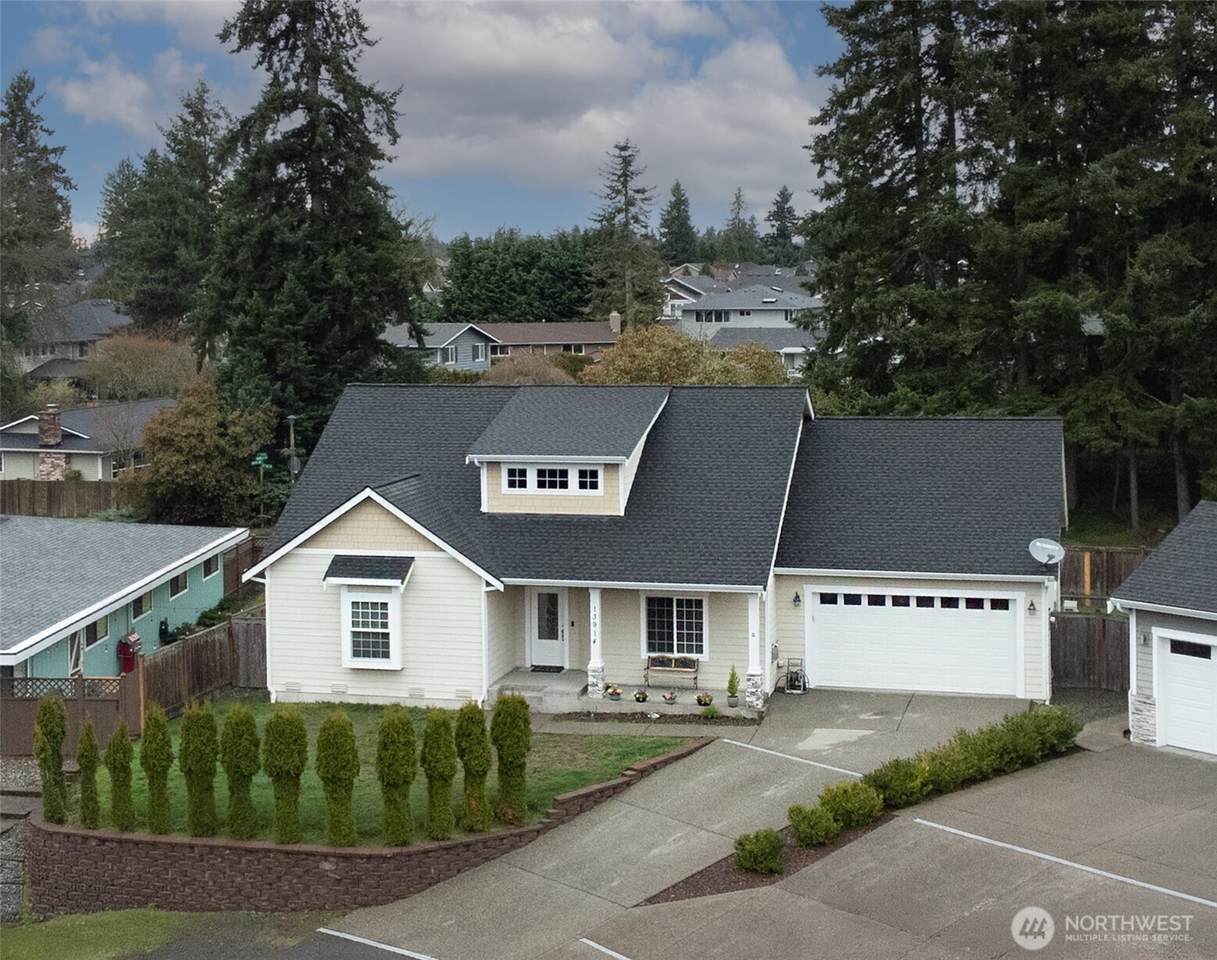 13914 136th Pl - Photo 1