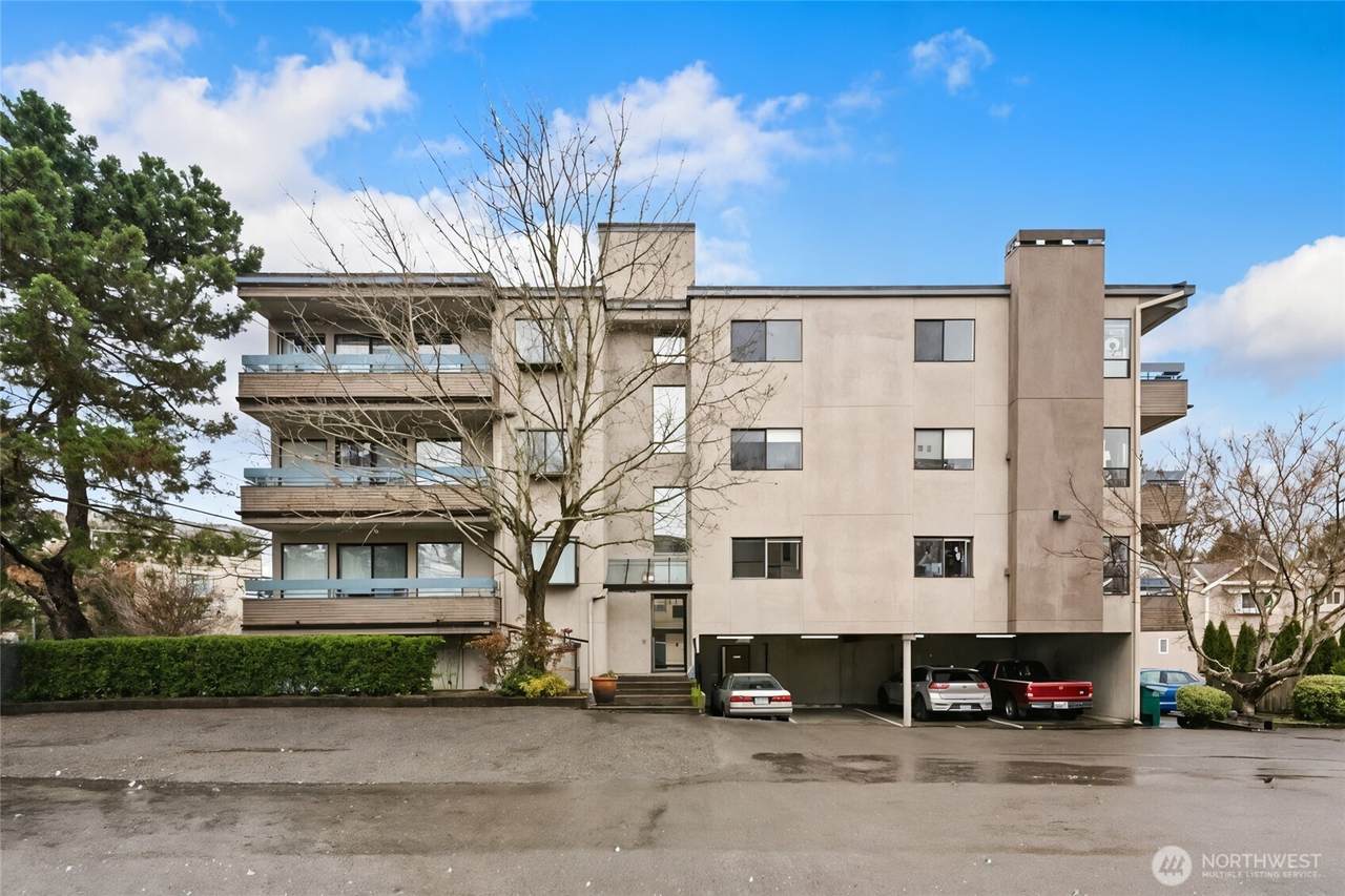 12300 33rd Avenue - Photo 1