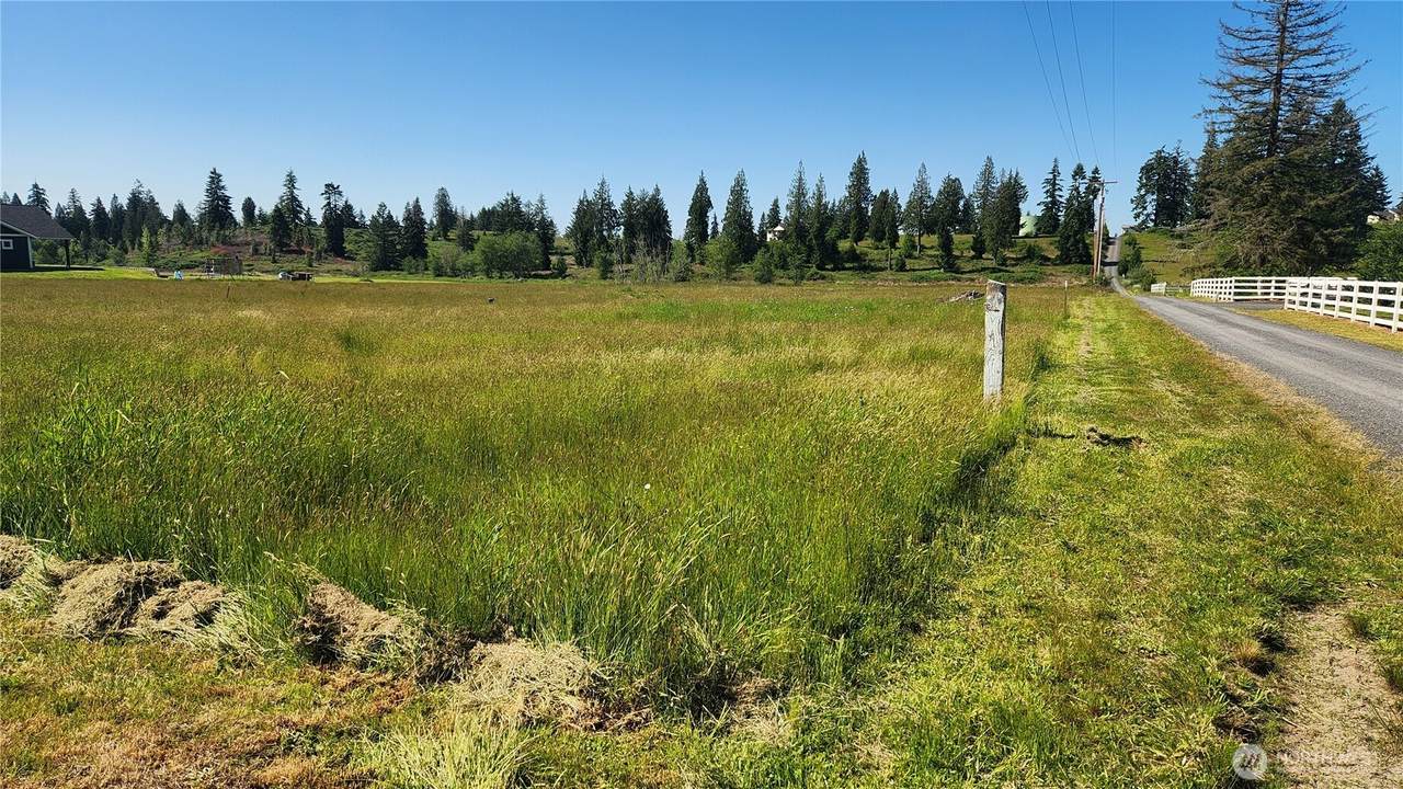 https://bt-photos.global.ssl.fastly.net/nwmls/1280_boomver_1_2491552-1.jpg