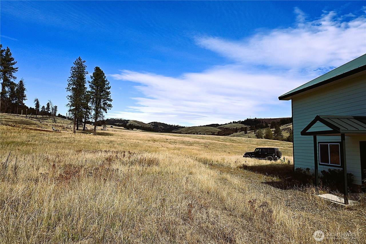81 Rose Valley Rd - Photo 1