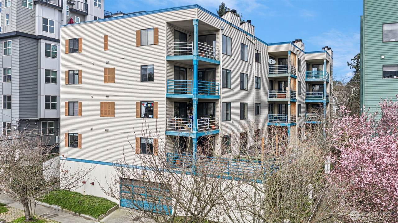 3256 Avalon Way - Photo 1