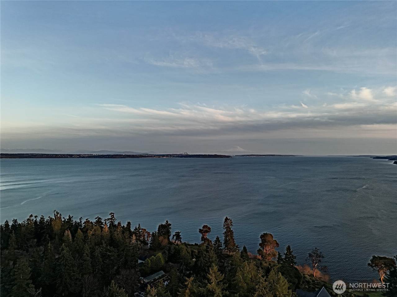 https://bt-photos.global.ssl.fastly.net/nwmls/1280_boomver_1_2492053-1.jpg