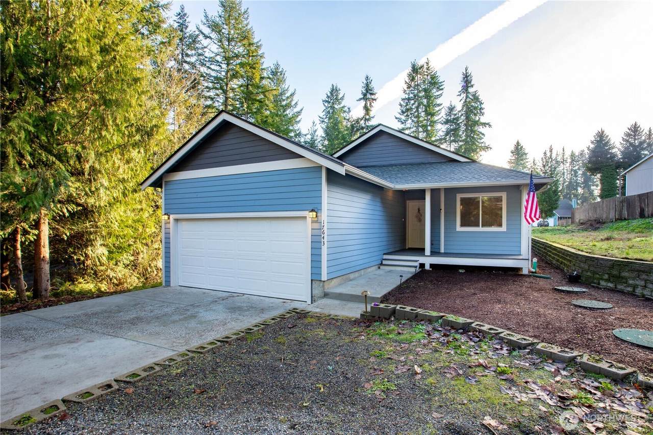 17643 Loop Lane - Photo 1